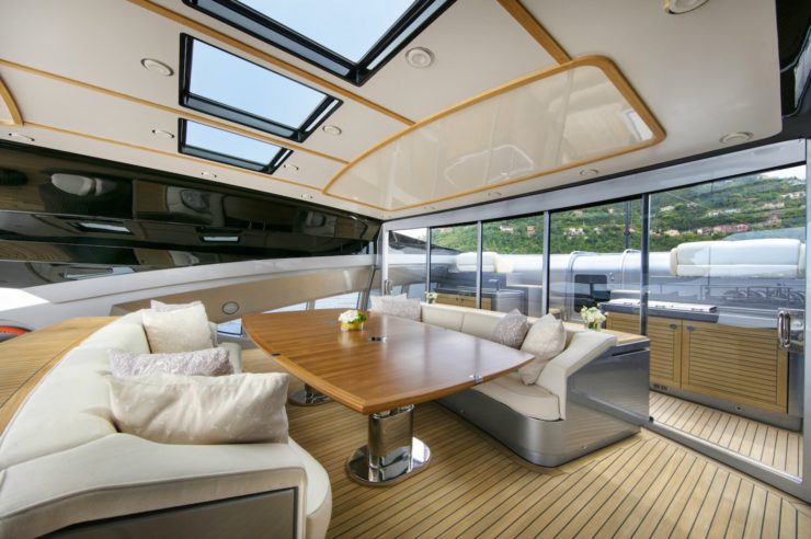 location-yacht-charter-MY-silver-wave-cannes-french-riviera