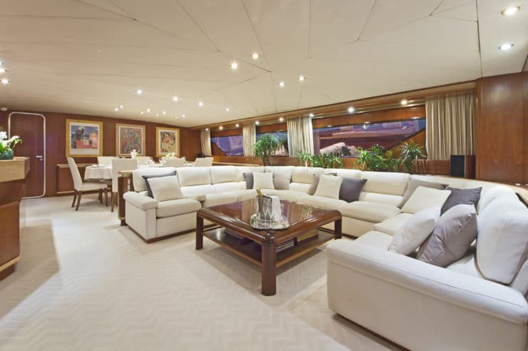 location-yacht-charter-MY-sunliner-Antibes