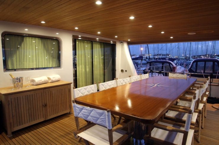 location-yacht-charter-MY-tananai-Italy
