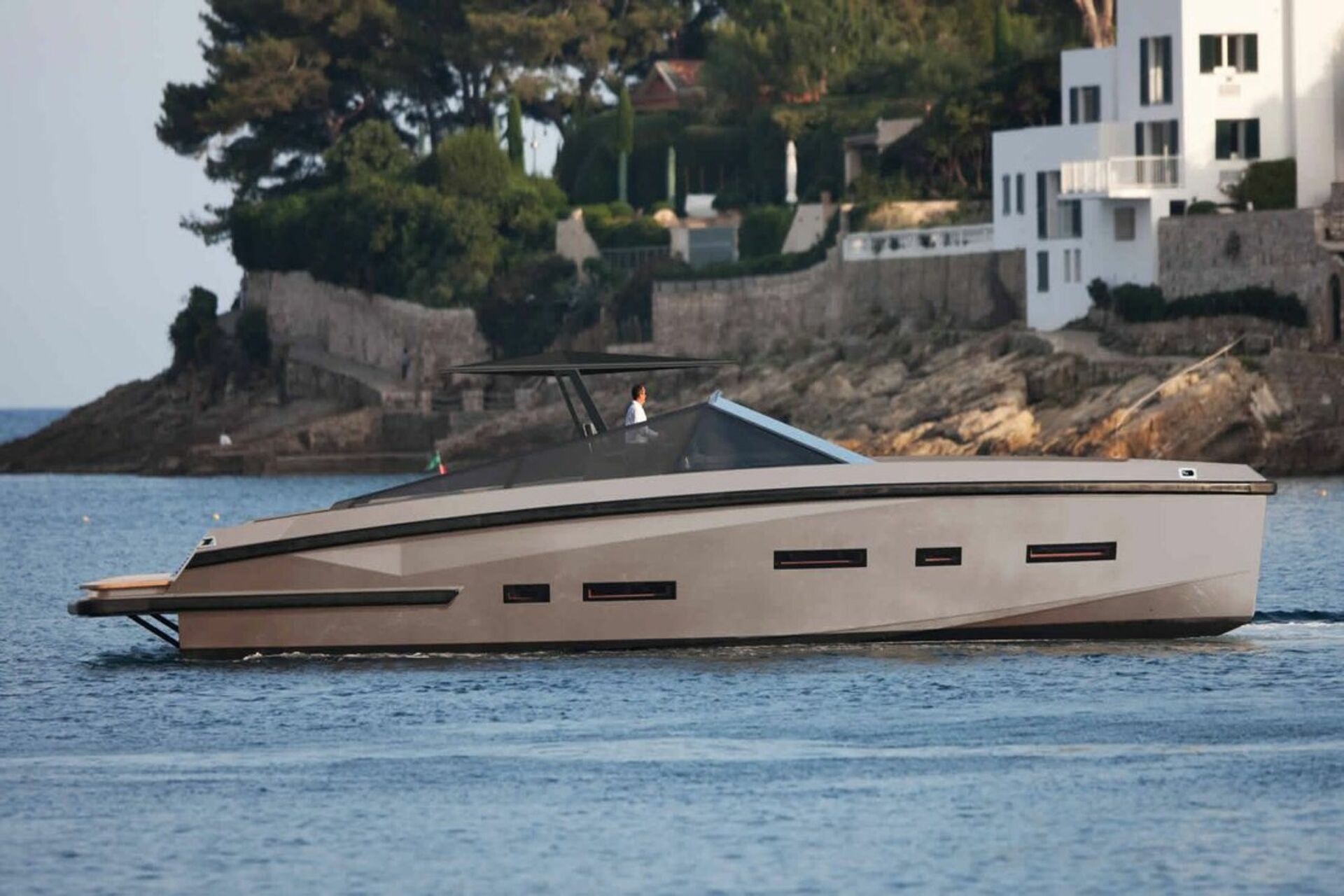 wally yacht for rent
