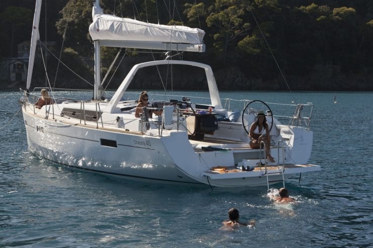 location-yacht-charter-SY-oceanis-45-cannes