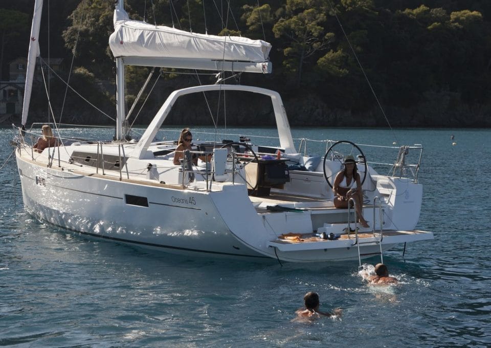 location-yacht-charter-SY-oceanis-45-cannes