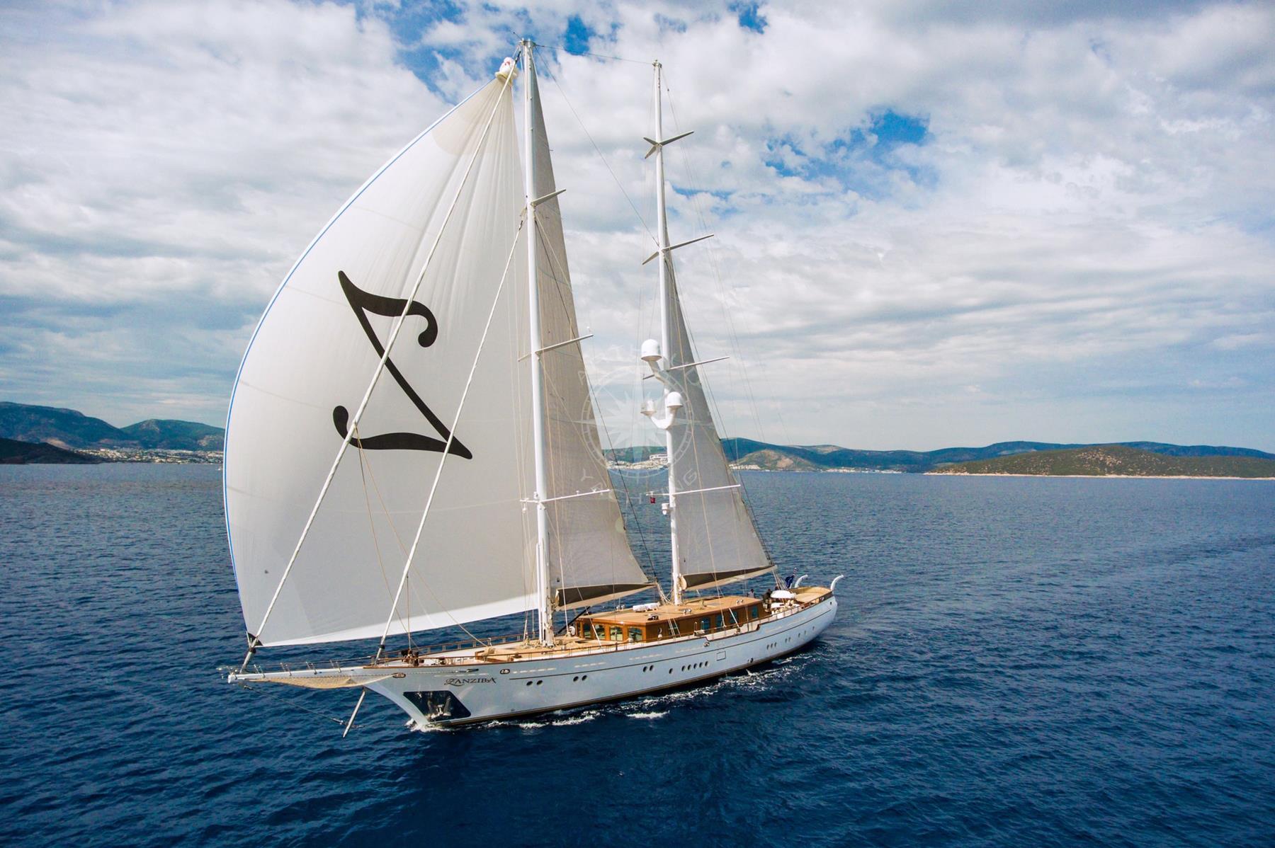 location-yacht-charter-SY-zanziba-ketch-luxury