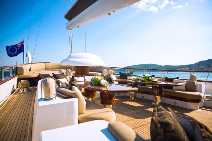 location-yacht-charter-SY-zanziba-ketch-luxury