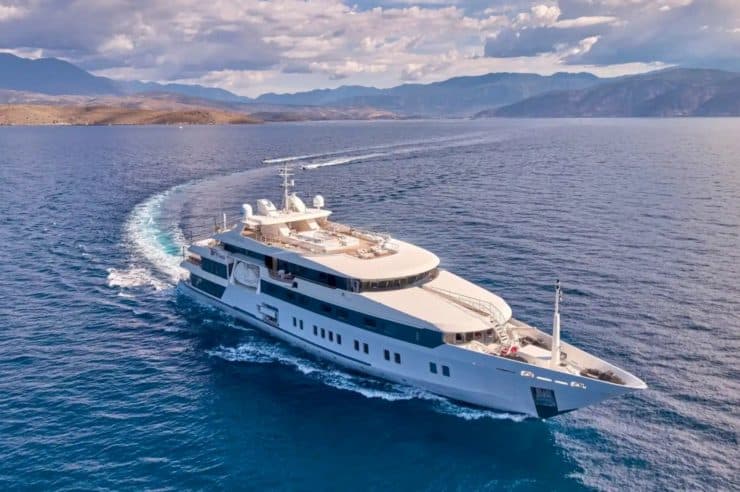 M/Y MARQUISE | Charter with Arthaud Yachting yacht-charter-m-y-marquise