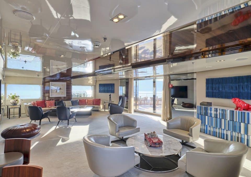 yacht-charter-m-y-marquise