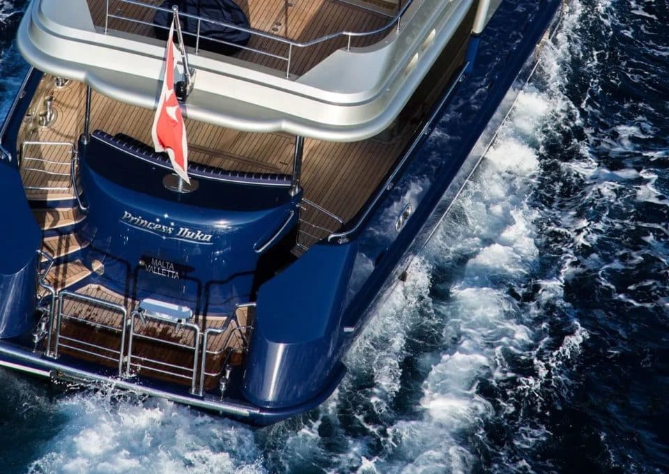 yacht-charter-m-y-princess-iluka