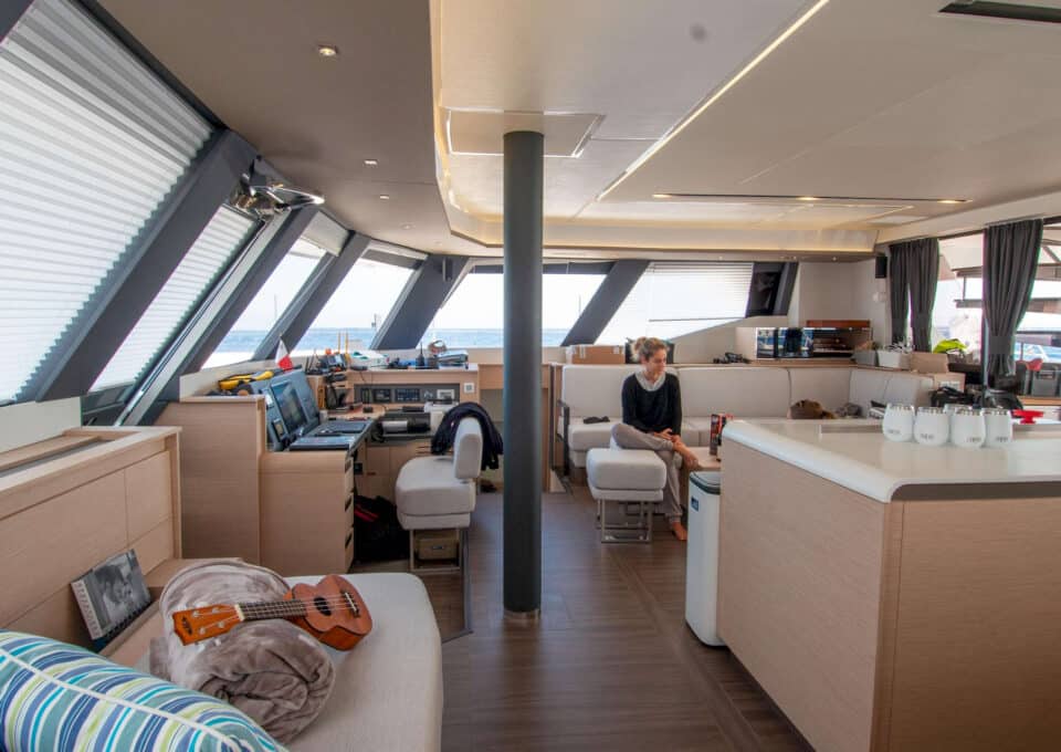 yacht-charter-s-y-serenissima