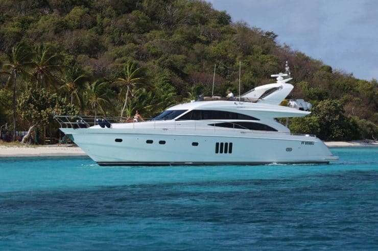 location-yacht-charter-MY-sorana-martinique-le-marin