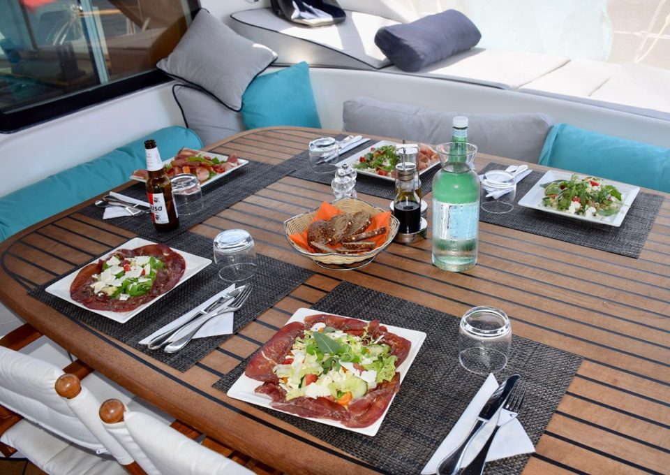 location-yacht-charter-SY-ocean-med-catamaran-corsica