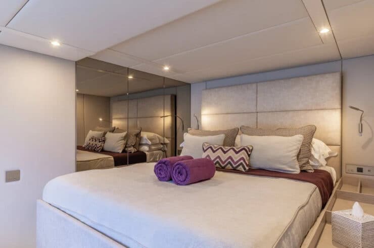 yacht-charter-catamaran-orca