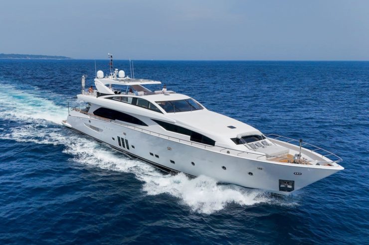 yacht-charter-rental-m-y-millesime