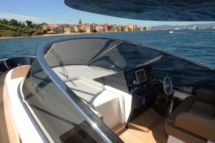 location-yacht-charter-MY-med-48-saint-tropez