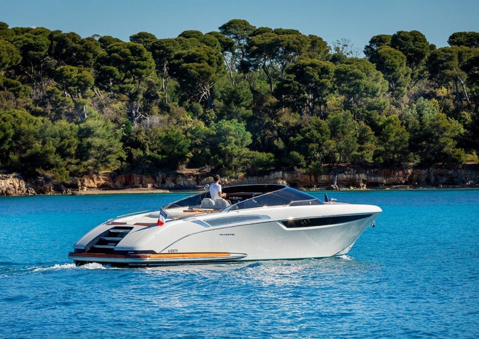 yacht-day-charter-rental-Riva-MY-Rivamare-38-Cannes