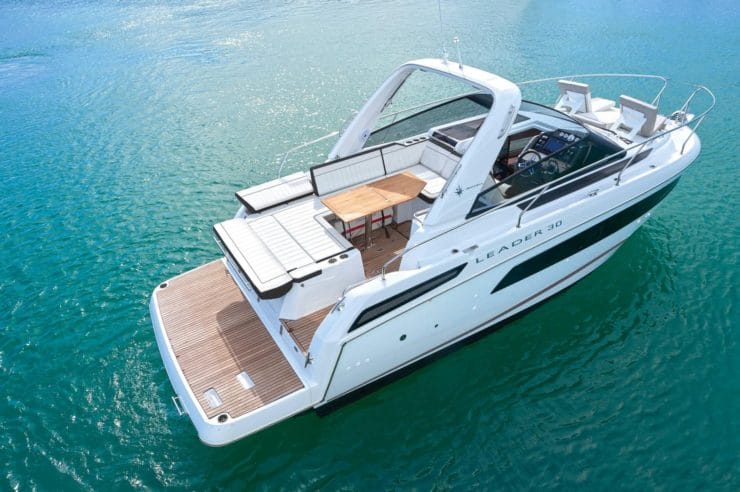 day-charter-rental-location-yacht-m-y-leader-30-cannes