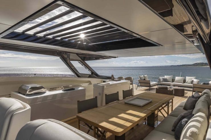 Yacht-charter-MY-EPIC-St-Tropez-French-Riviera-SOF-Cogolin_1