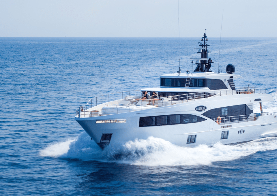 Yacht-charter-MY-ISLA-Monaco-French-Riviera-SOF_3