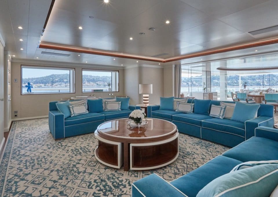 Yacht-charter-M-Y-MIMTEE