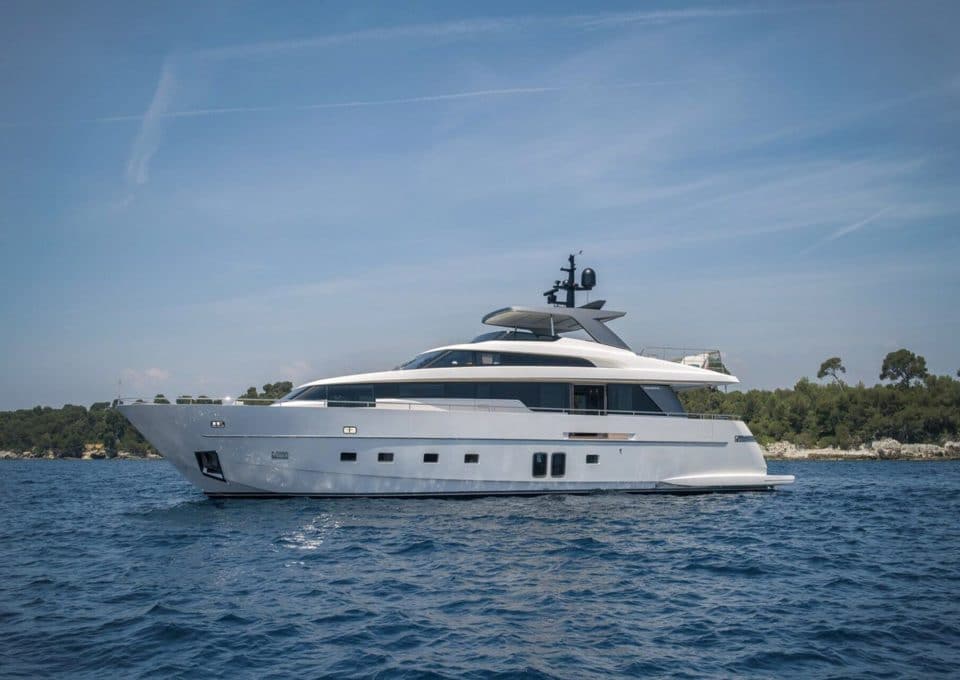 Yacht-charter-M-Y-SABBATICAL_10