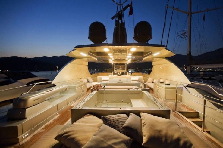 Yacht-charter-MY-Fusion