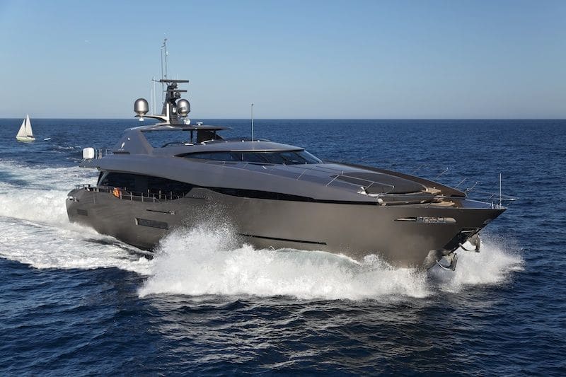 Yacht-charter-MY-Fusion