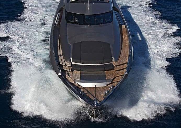 Yacht-charter-MY-Fusion