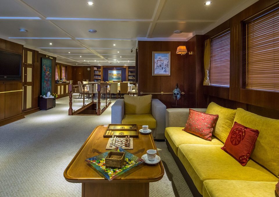 Yacht-charter-MY-DONNA-DEL-MARE