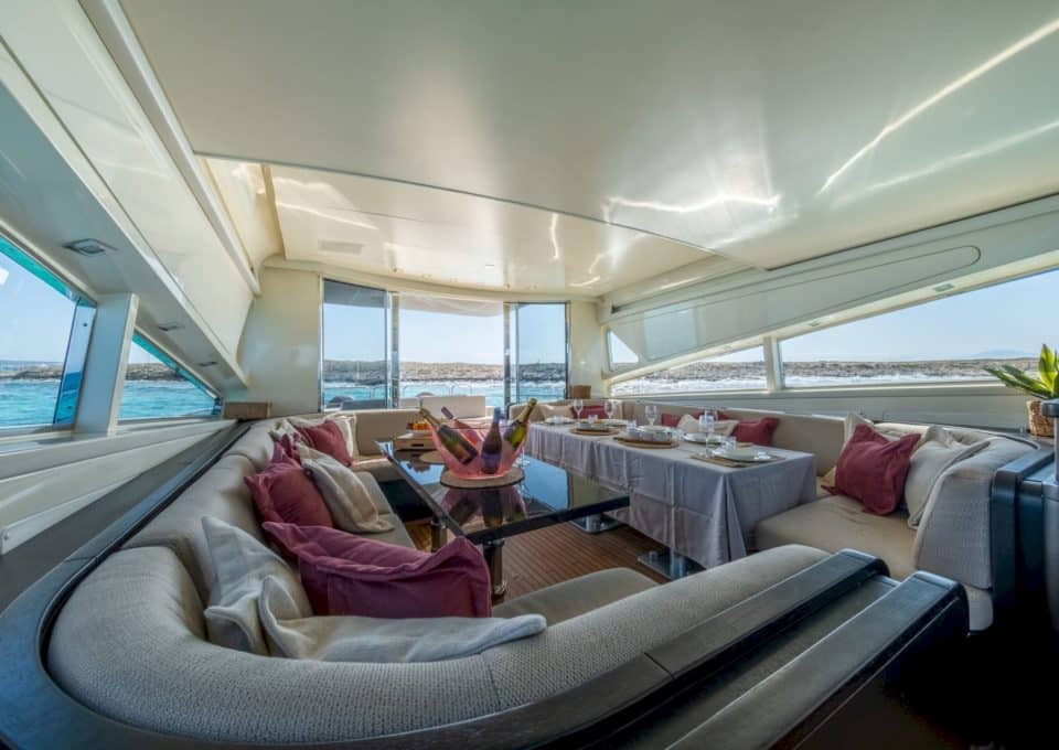 yacht-charter-m-y-aYa-one