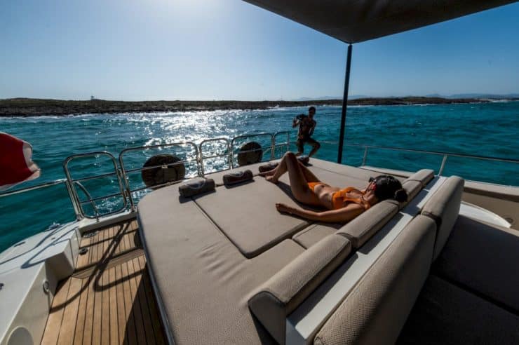 yacht-charter-m-y-aYa-one