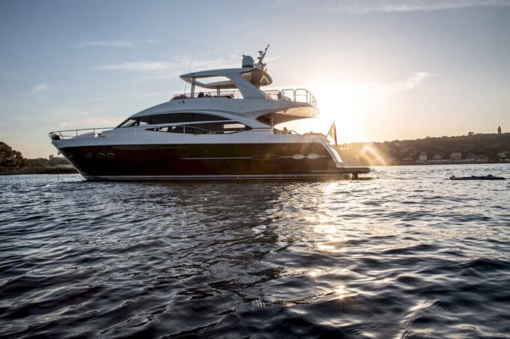 yacht-charter-m-y-obsessio