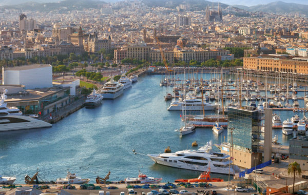 Rent a yacht in Barcelona | Boat charter