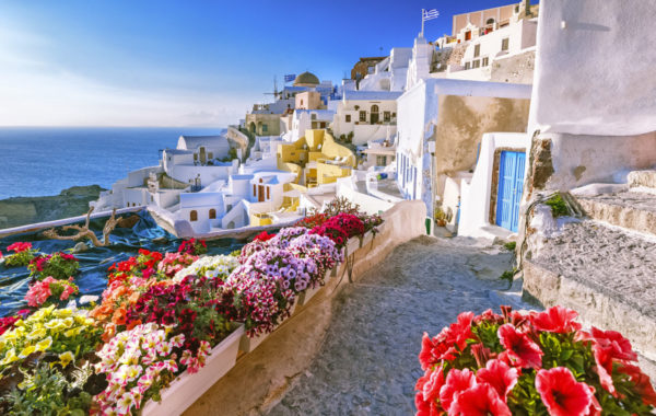 Rent a yacht to tour Santorini in Greece