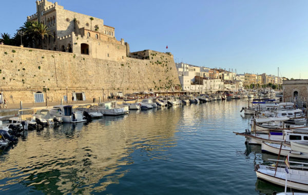 Menorca yacht charter | Charter with Arthaud Yachting