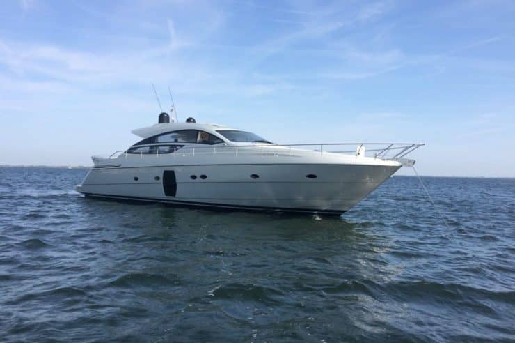 Yacht-charter-M-Y-SUMMERTIME-PERSHING-64_13