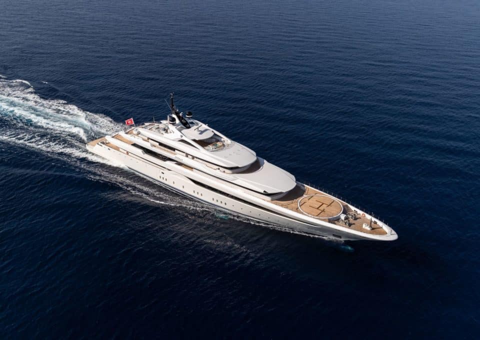 M/Y O'PARI | Charter with Arthaud Yachting