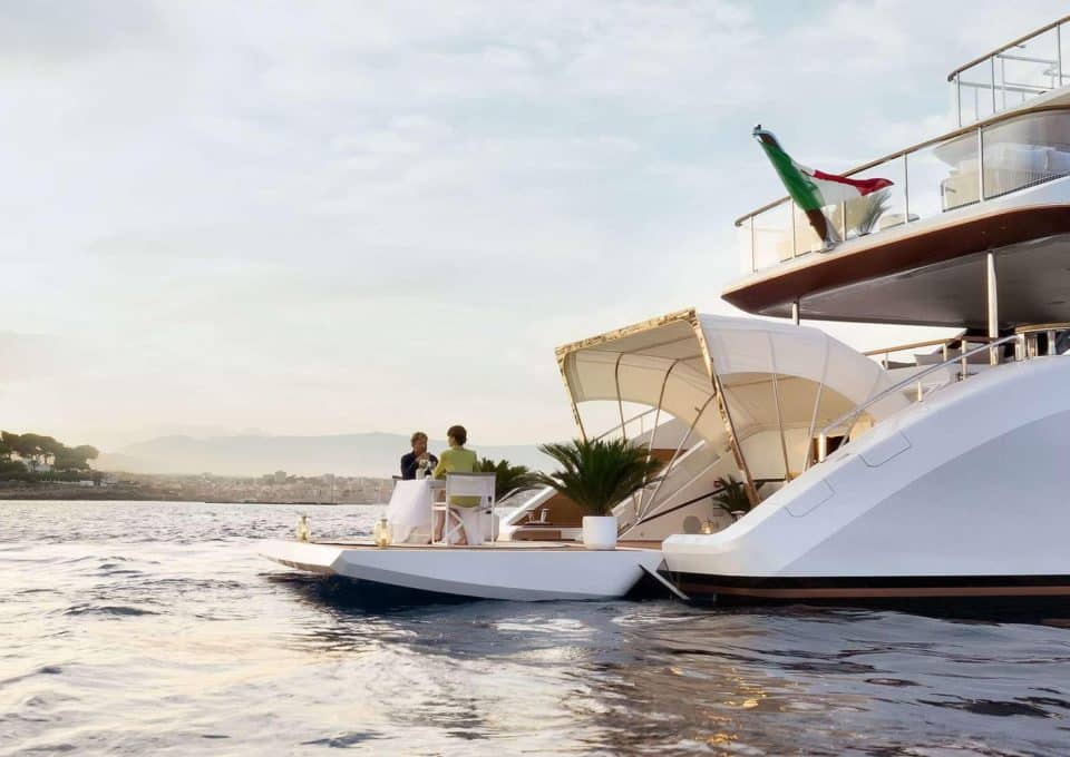 Yacht-charter-M-Y-YACHT-EH2