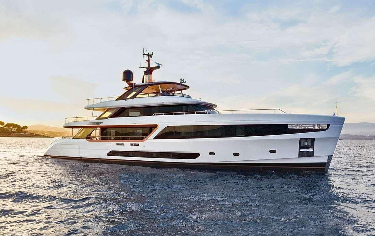 Yacht-charter-M-Y-YACHT-EH2