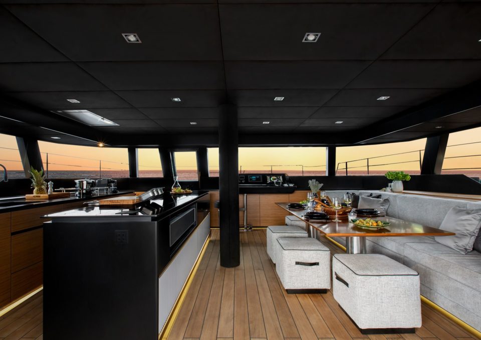 Yacht-charter-s-y-catamaran-calma_3