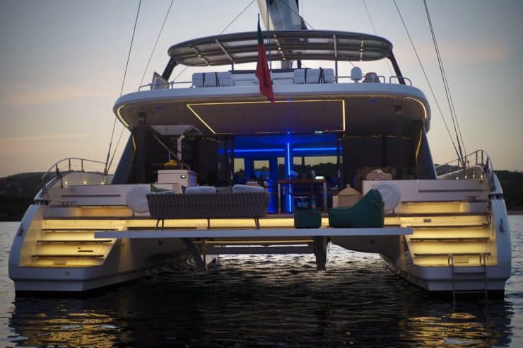 Yacht-charter-s-y-catamaran-feel-the-blue