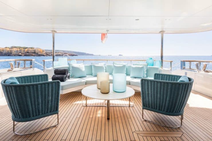 yacht-charter-m-y-eh2