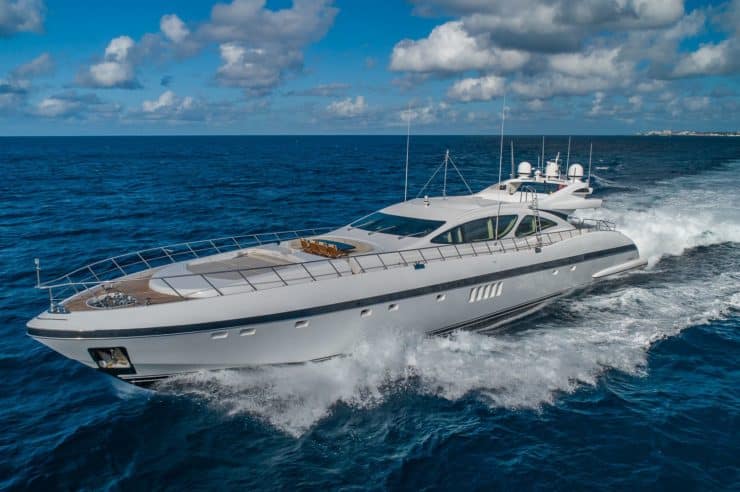 Yacht-charter-M-Y-JOMAR