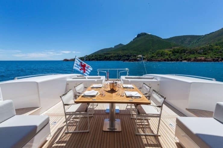 Yacht-charter-M-Y-LADY-B