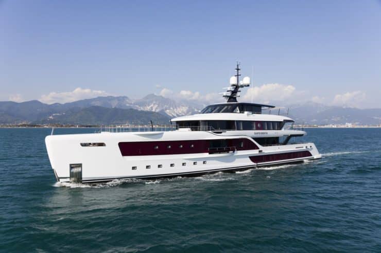 Yacht-charter-M-Y-QUINTA-ESSENCIA