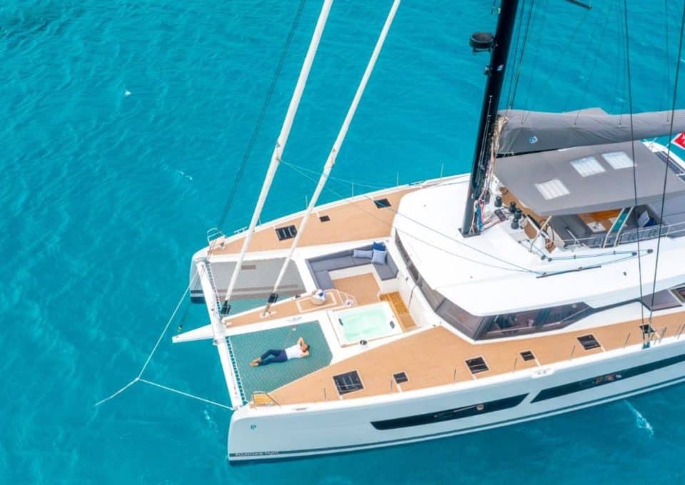 Yacht-charter-S-Y-Catamaran-SEMPER-FIDELIS