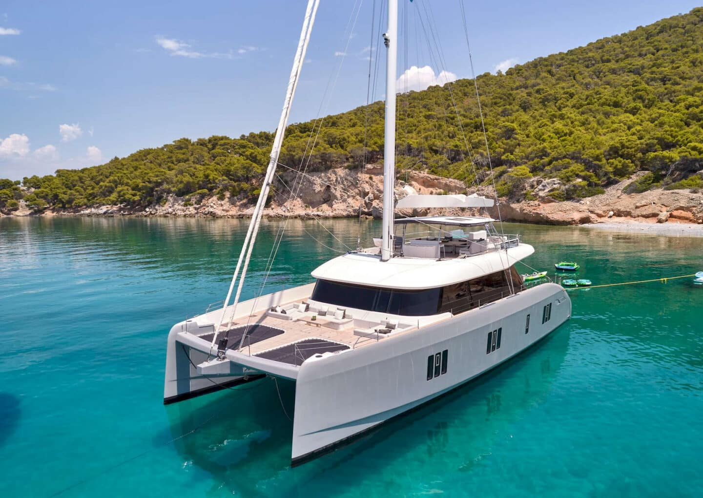 S/Y ABOVE & BEYOND | Charter with Arthaud Yachting catamaran-charter-s-y-above-and-beyond