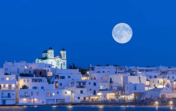 Paros Yacht Charter | Charter with Arthaud Yachting
