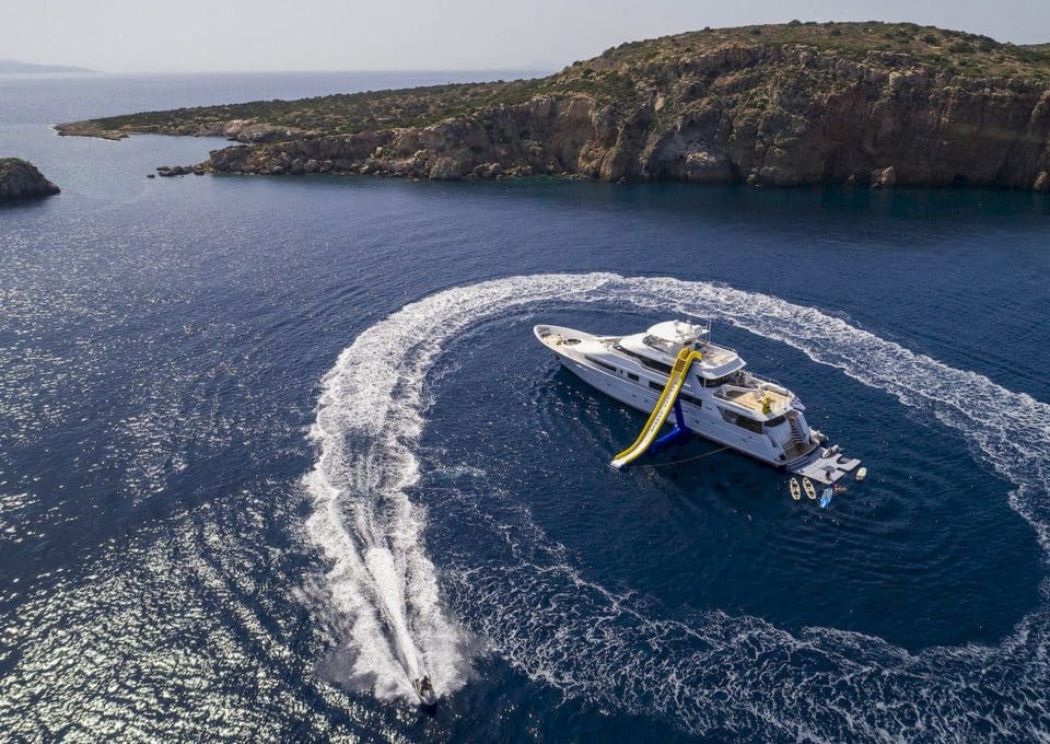 yacht-charter-m-y-endless-summer