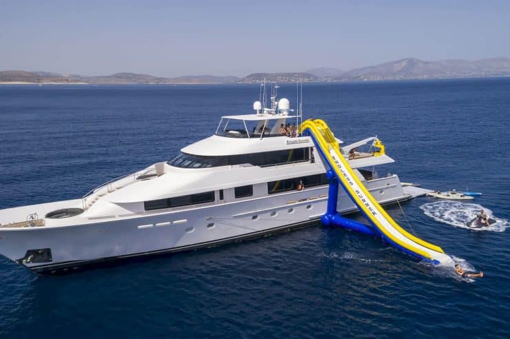 yacht-charter-m-y-endless-summer