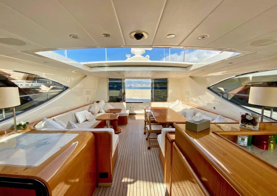 Yacht-charter-M-Y-LADY-SPLASH-_6