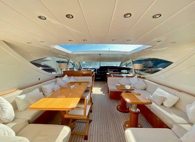 Yacht-charter-M-Y-LADY-SPLASH_1